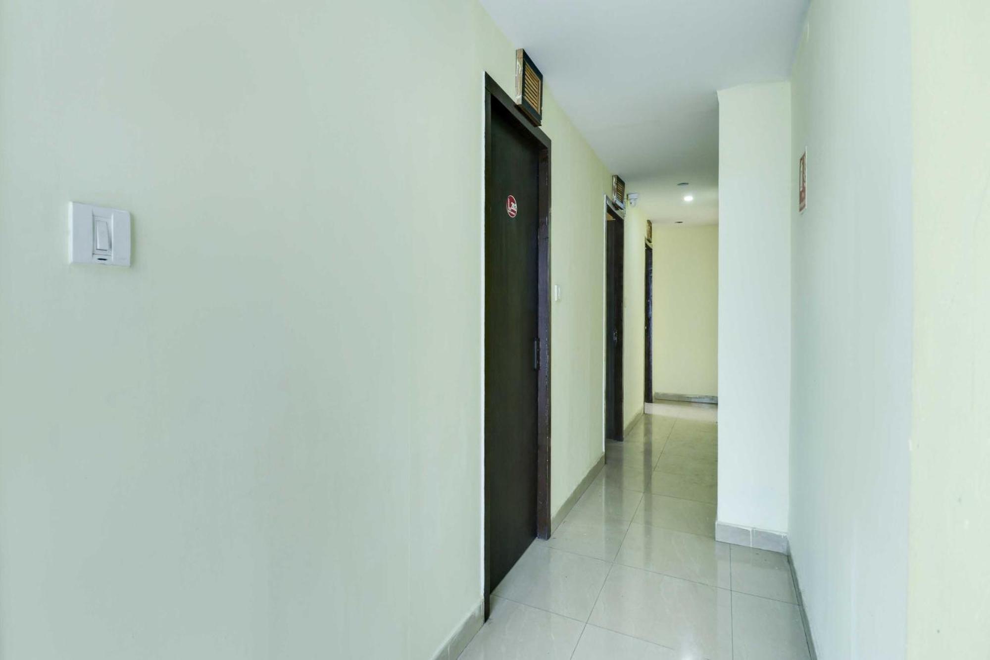 Hotel O Royal Galaxy Bangalore Eksteriør billede
