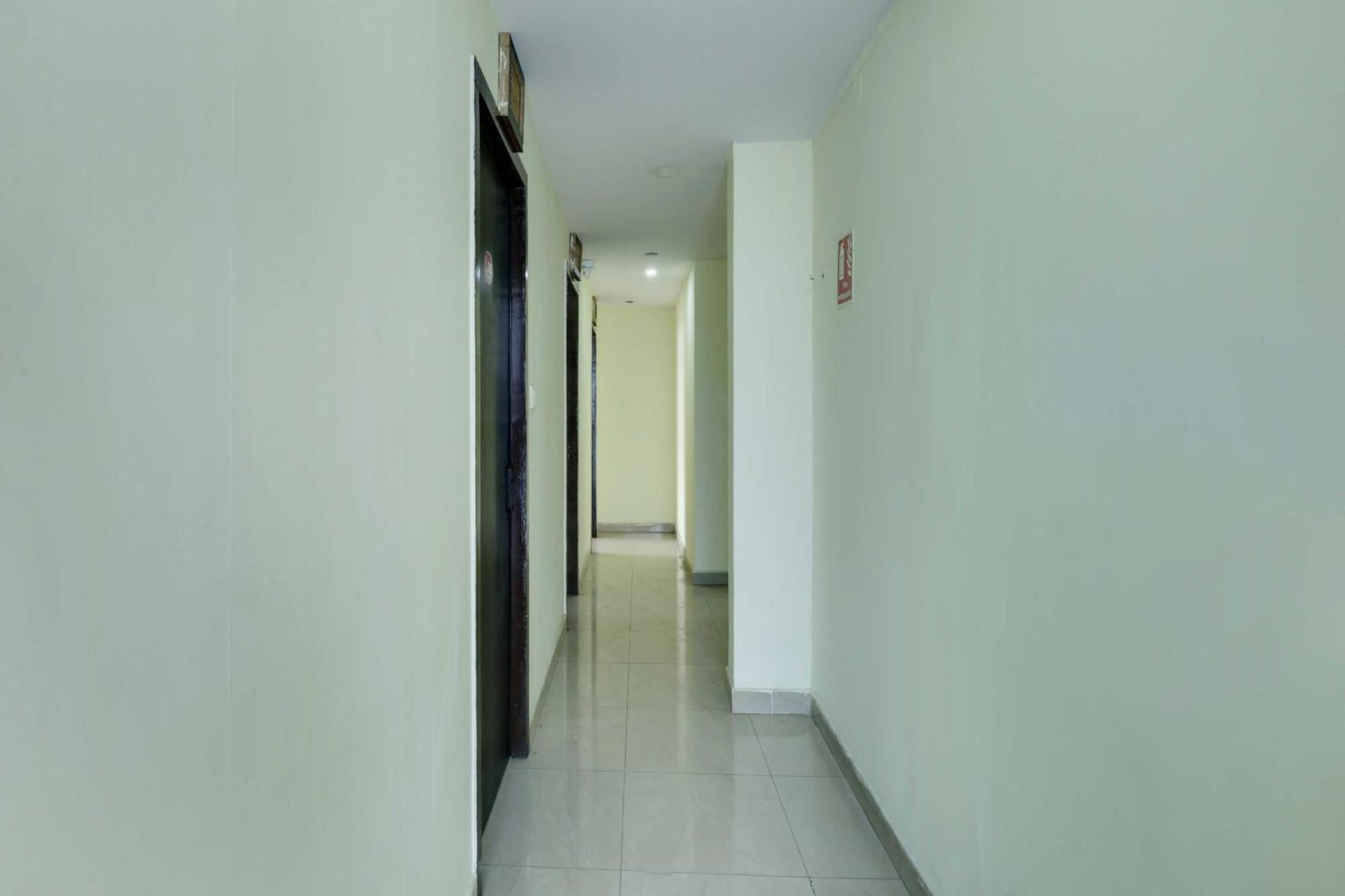 Hotel O Royal Galaxy Bangalore Eksteriør billede